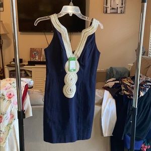 Lilly Pulitzer Dresses - Lilly Pulitzer navy and gold mini Lilly Pulitzer Dresses - Lilly Pulitzer navy and gold mini